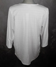 Load image into Gallery viewer, Long Sleeve Hand Painted Tee