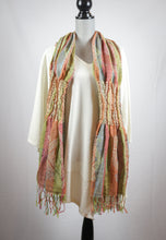 Load image into Gallery viewer, Ruched Pashmina