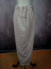 Load image into Gallery viewer, Mineral Washed Pocket Pant